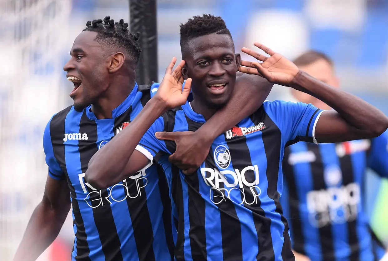 Xingkong-转折点！国际米兰完成体检；NBA季后赛转会期攻防权衡；压力陡增；阵容厚度经受考验的简单介绍